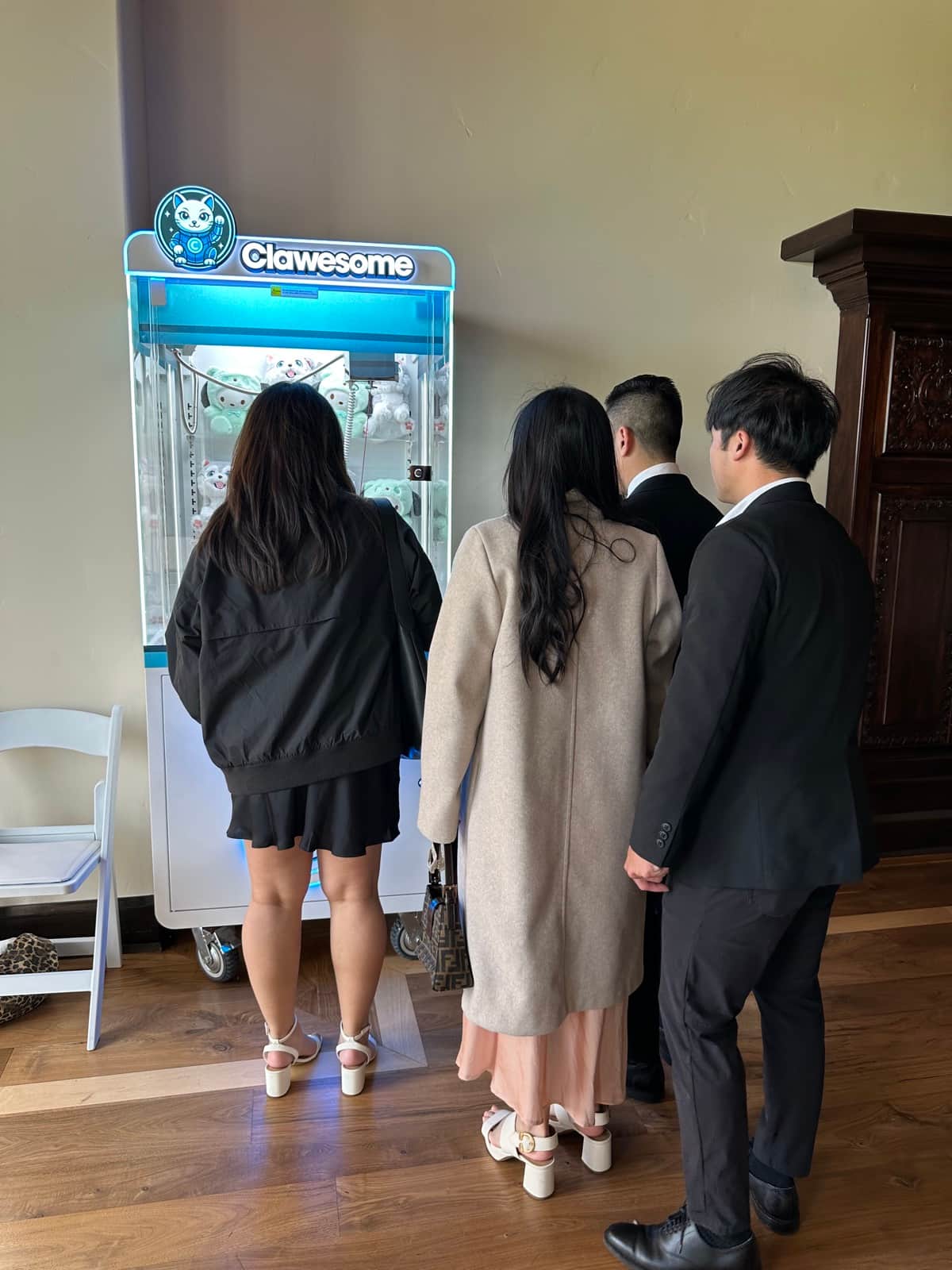 Claw machine at a wedding