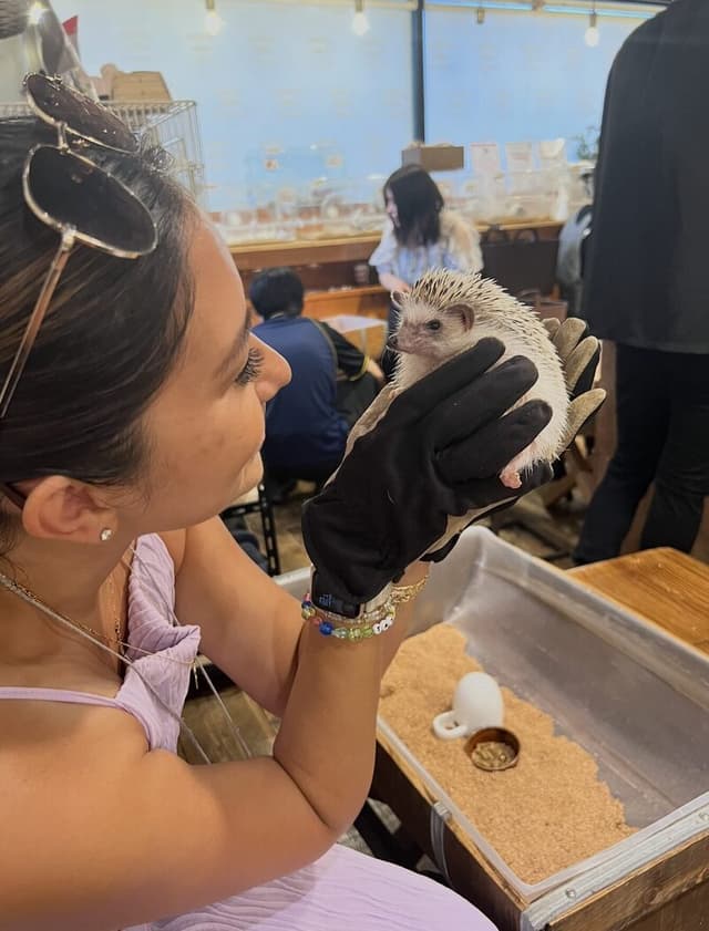 Leann with a hedgehog